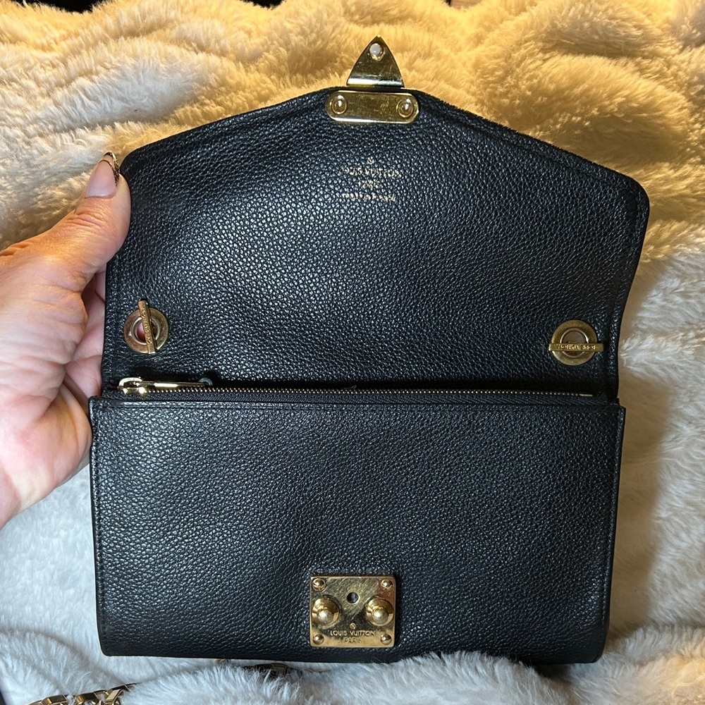 337. Louis Vuitton Saint Germain Pochette in Black Monogram Empreinte leather - Picture 8 of 14